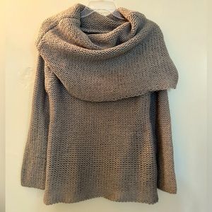 Super soft, cozy, gray sweater.  Size small, but roomy enough for larger size.